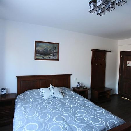 Pensiunea Livada Bunicului Stanesti  Ngoại thất bức ảnh